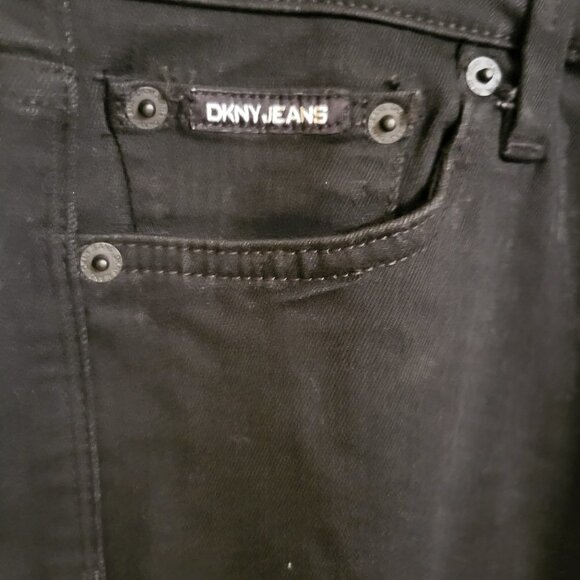 NWT Dkny Jeans Women's Waverly Straight-Leg Jeans E2RK1780 Size 30/10 Black - Picture 10 of 12
